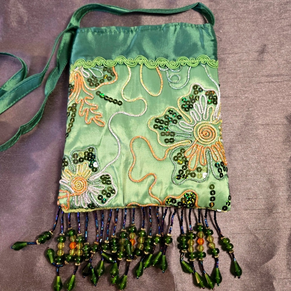 Green Floral Embroidered Beaded Fringe Crossbody Pouch Bag